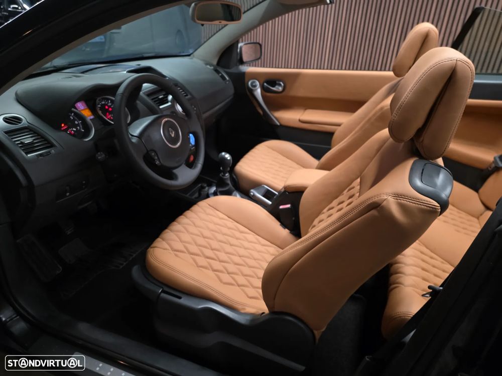 Renault Mégane CC 1.5 dCi Luxe - 9