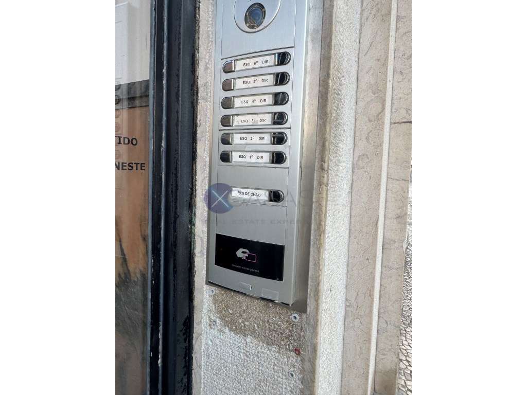 Apartamento T3 com Elevador, edifício prestigiado &andar e Ultimo c... - Grande imagem: 4/19