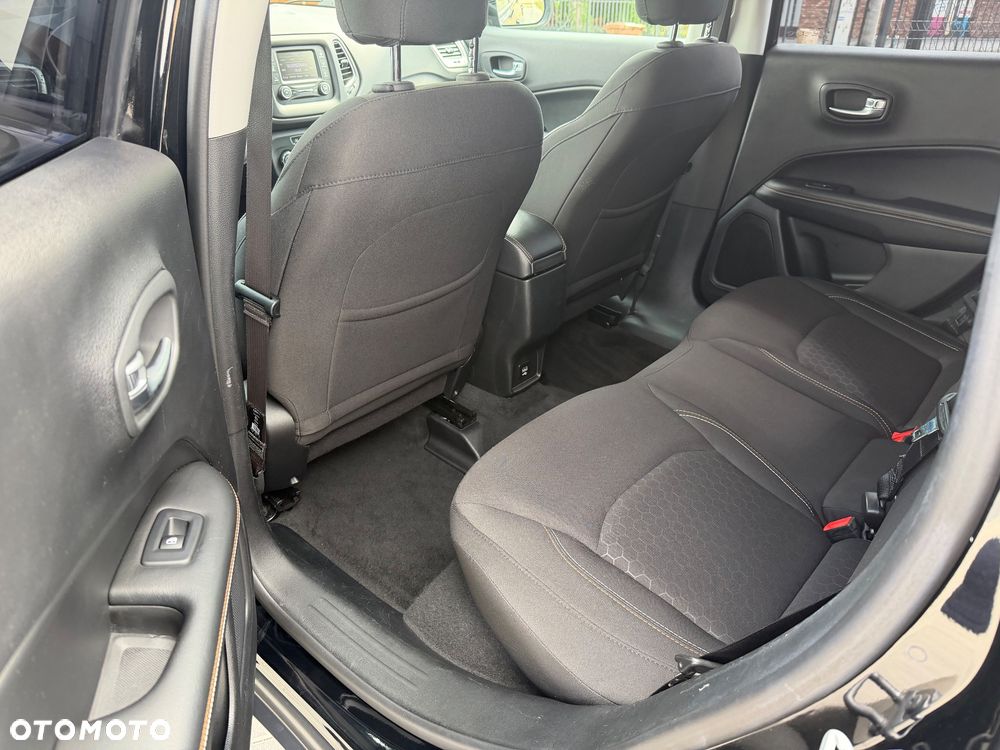 Jeep Compass 1.4 MultiAir Sport - 11