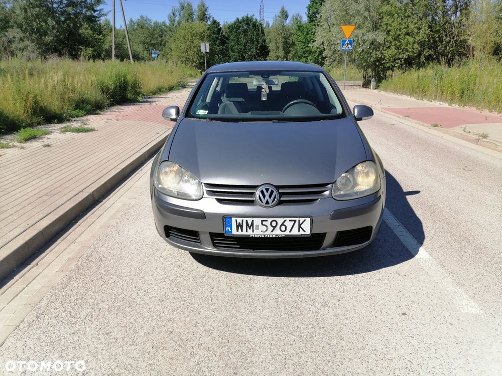 Volkswagen Golf - 2