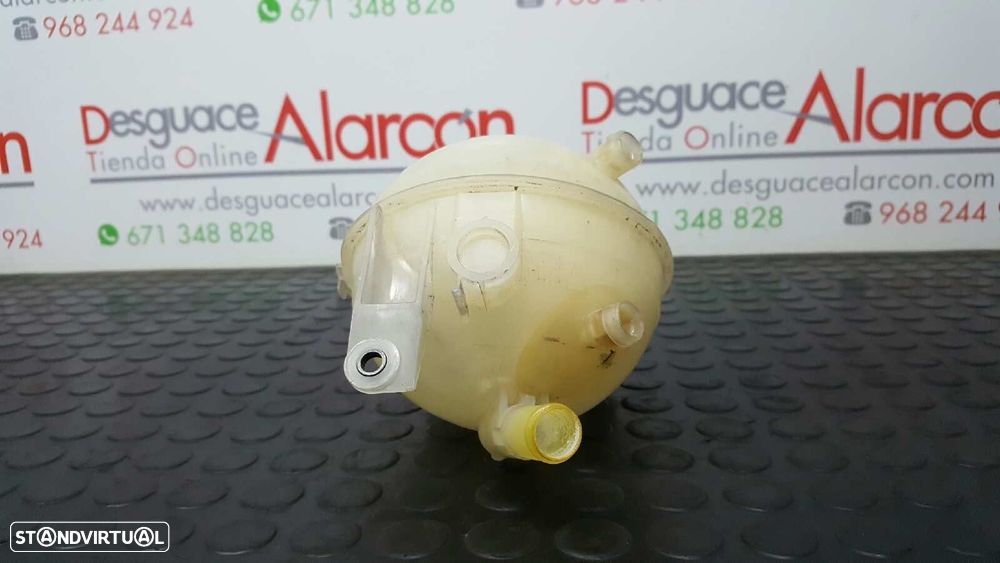 DEPOSÍTO DE EXPANSÃO CITROEN C4 BERLINA COLLECTION - 2