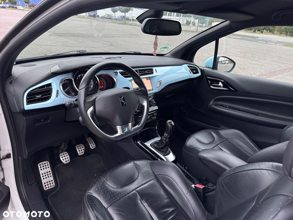 Citroën DS3 THP 155 SportChic - 13