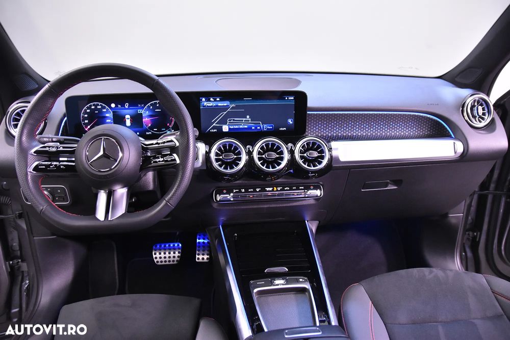 Mercedes-Benz GLB 220 4MATIC MHEV Aut. - 9