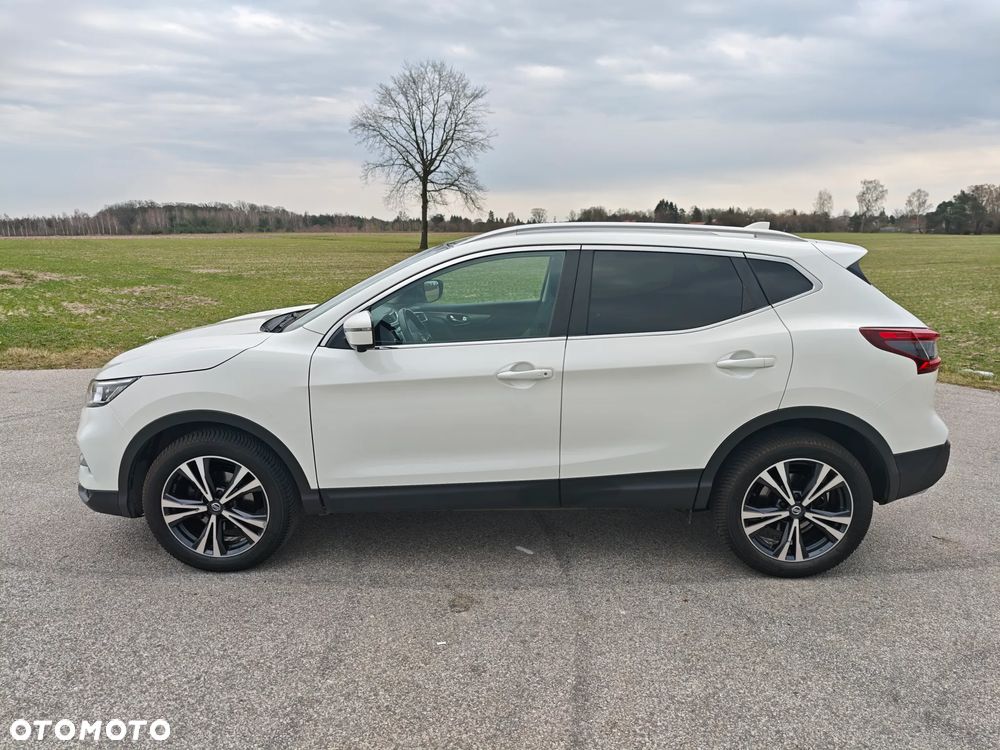Nissan Qashqai 1.6 DIG-T Tekna - 4
