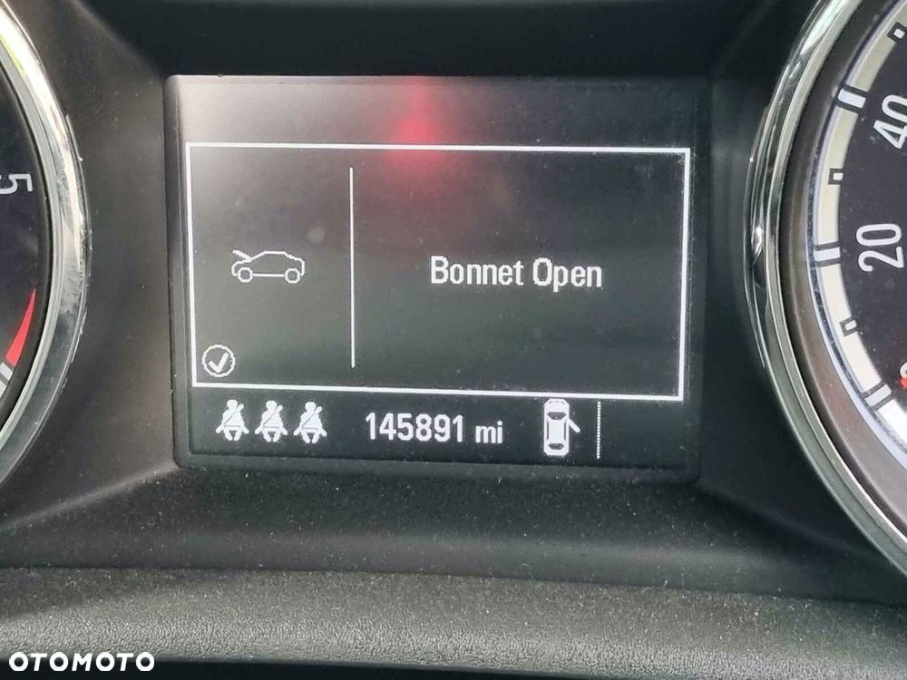 Opel Astra 1.6 D (CDTI) Dynamic - 10