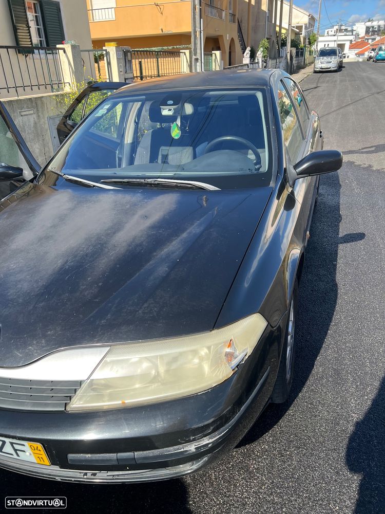 Renault Laguna - 10