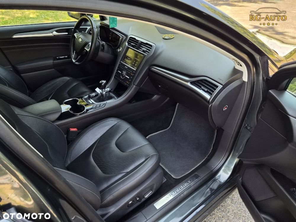 Ford Mondeo - 23