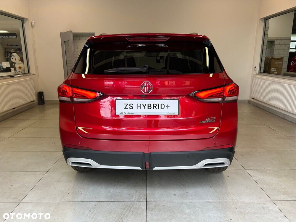 MG ZS - 6