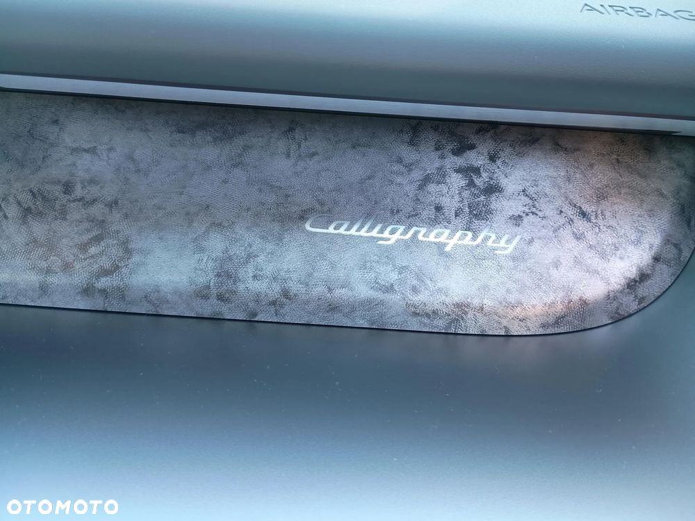 Hyundai IONIQ 9 110kWh Calligraphy AWD - 23