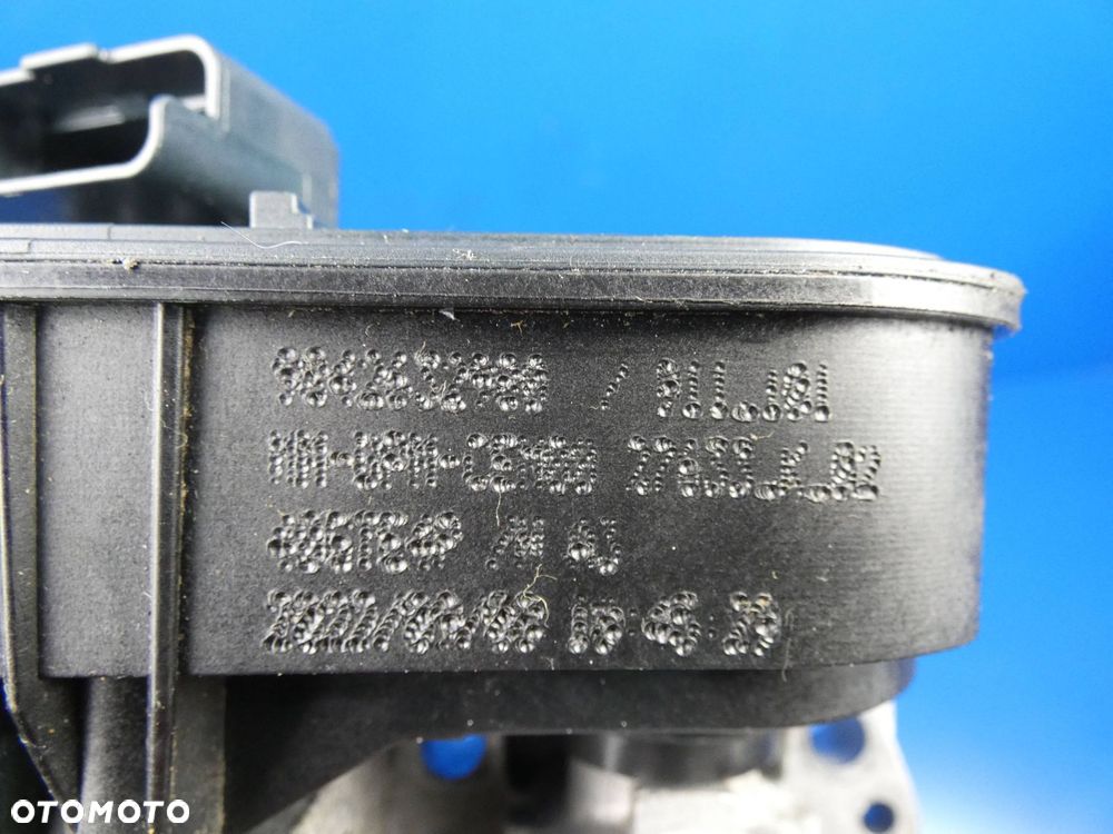 Opel Corsa F PEUGEOT 208 C3 C4 1.2 i PRZEPUSTNICA - 3
