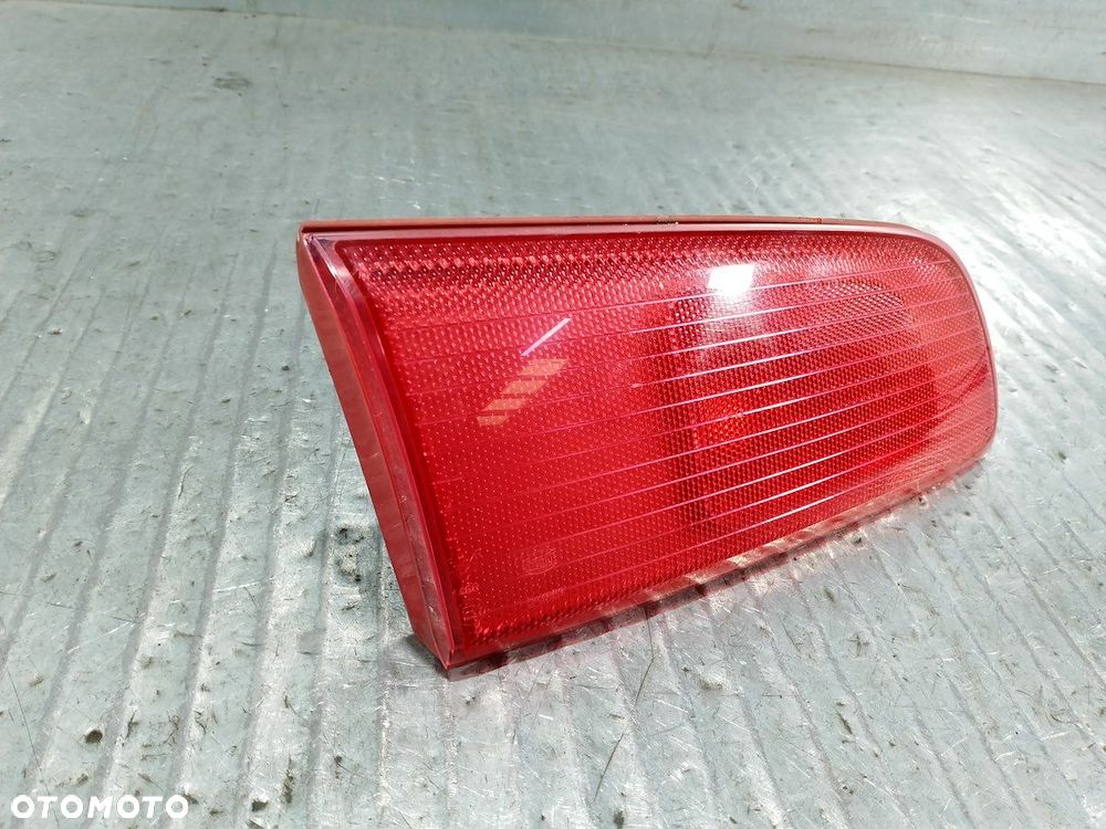 LAMPA TYLNA LEWA W KLAPE MAZDA 2 ( 03-07 ) 2NE964835-01 - 6