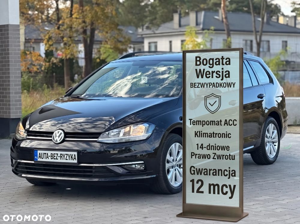 Volkswagen Golf - 2