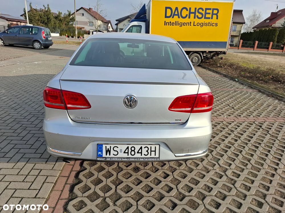 Volkswagen Passat 1.6 TDI BlueMotion Technology R-Line - 5