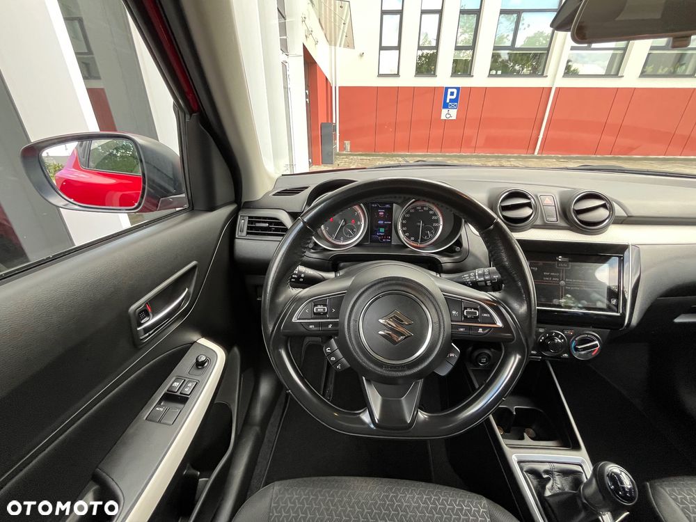 Suzuki Swift 1.2 Dualjet Hybrid Comfort+ - 22