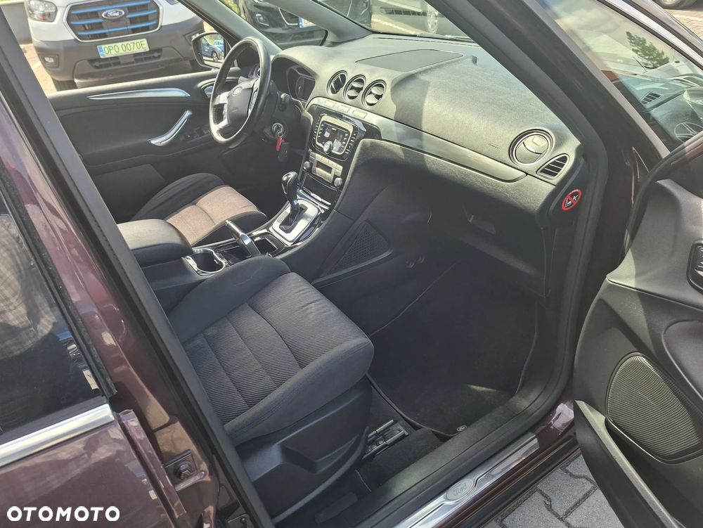 Ford S-Max 2.0 TDCi DPF Titanium - 16