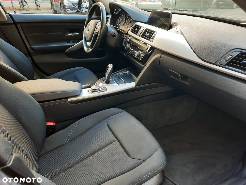 BMW Seria 4 420i xDrive - 16
