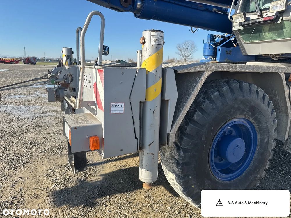 Grove RT550E - 11