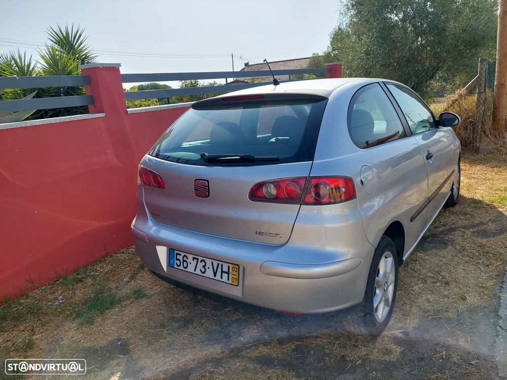 SEAT Ibiza 1.2 12V Signo - 3