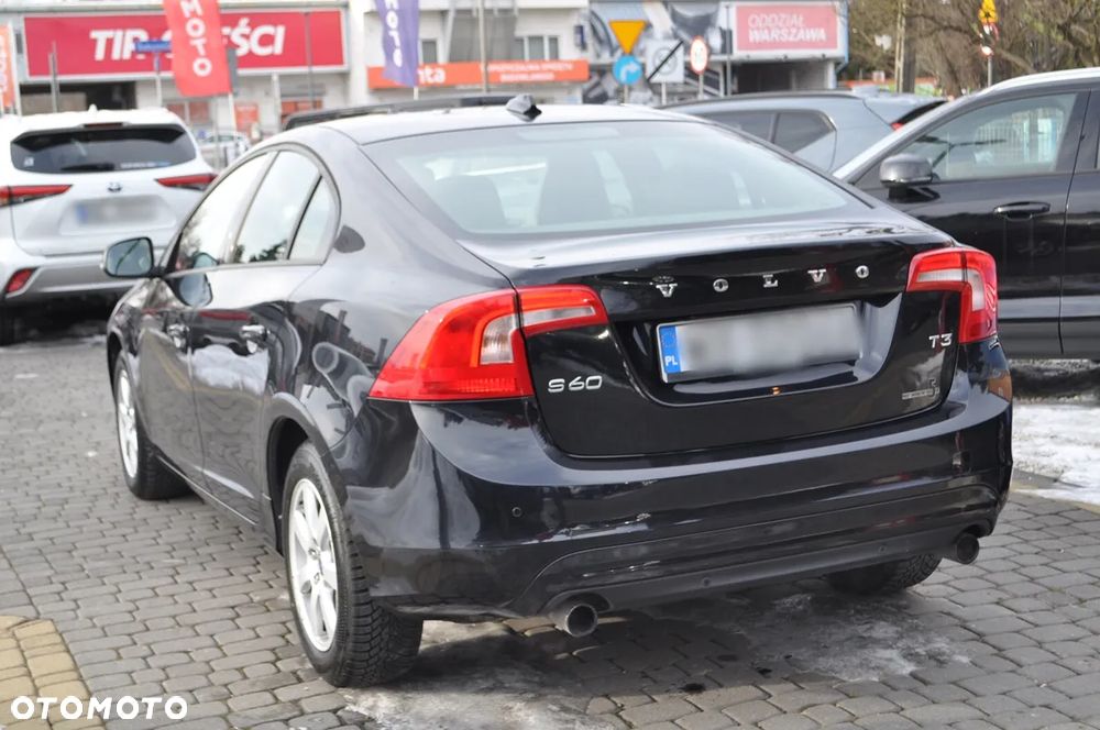 Volvo S60 T3 Kinetic - 10