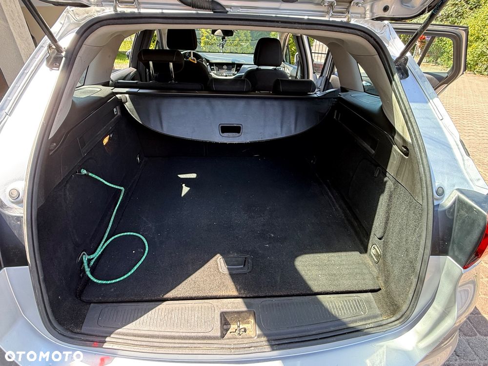Opel Astra 1.6 CDTI Sport - 10