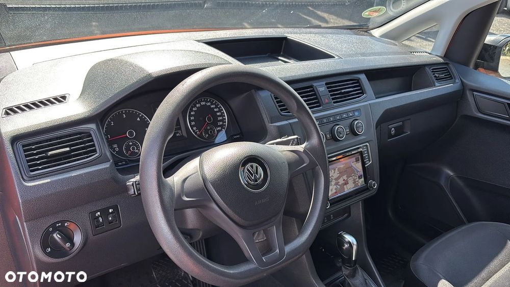 Volkswagen Caddy - 17