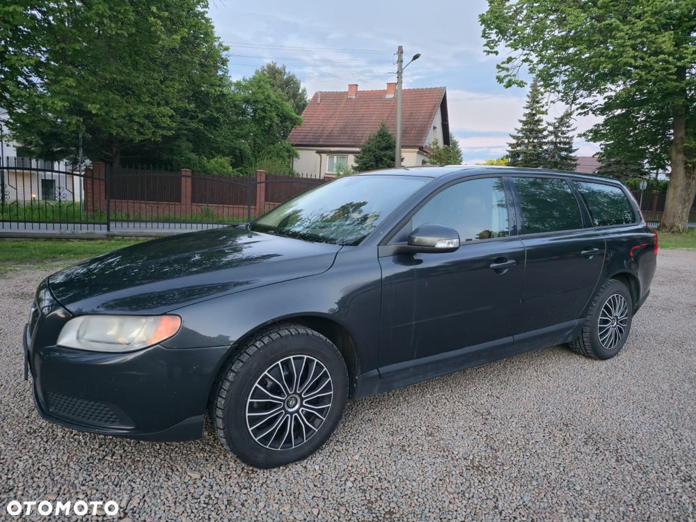 Volvo V70 - 2