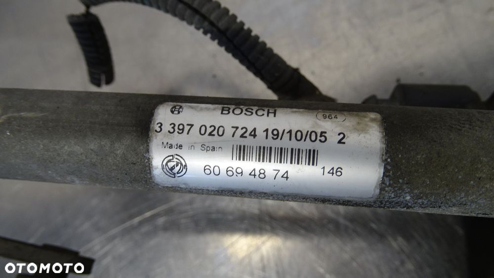 MECHANIZM WYCIERACZEK PRZÓD ALFA ROMEO 159 1.9 JTDM 60694874 - 3
