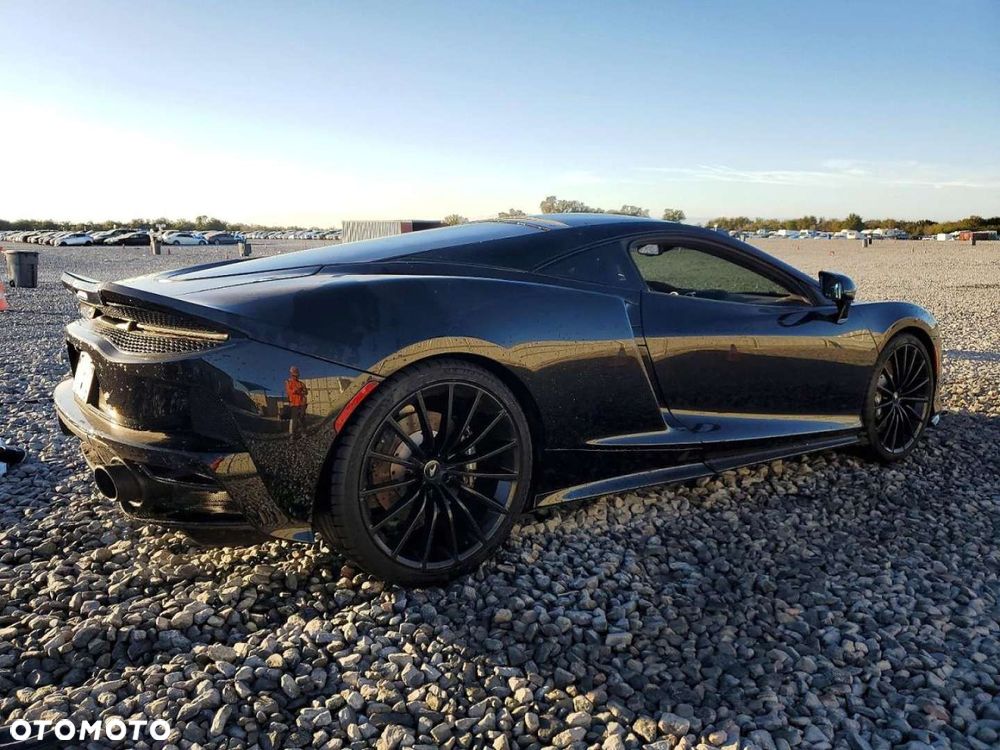McLaren GT - 4