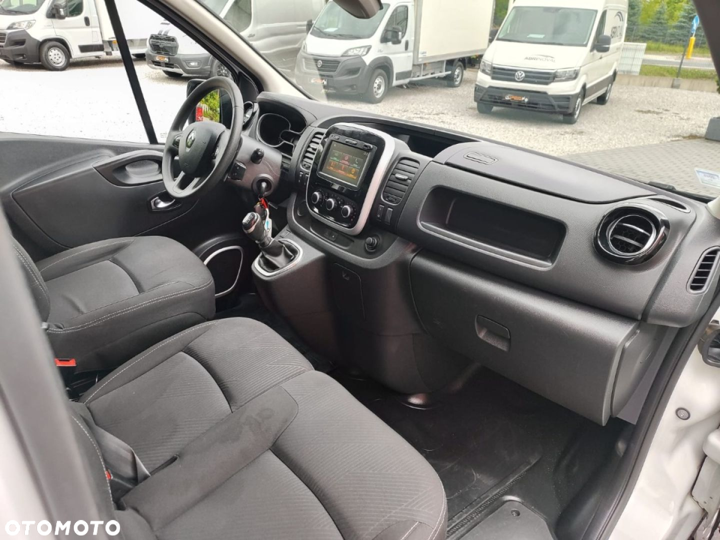 Renault Trafic - 12