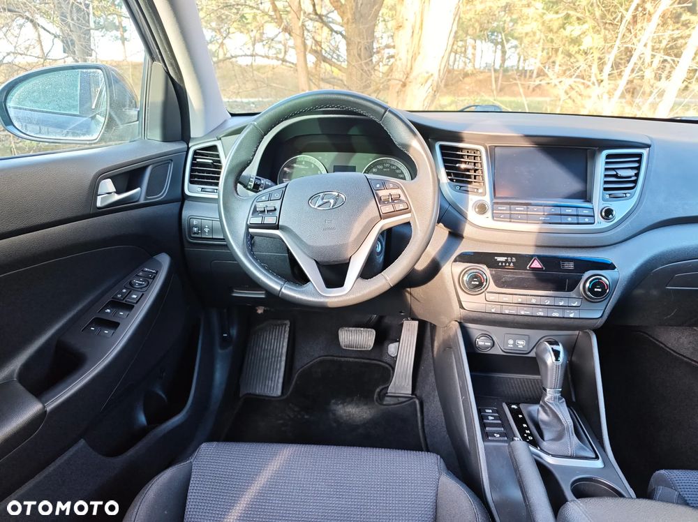 Hyundai Tucson 1.6 Turbo 2WD DCT Advantage - 29