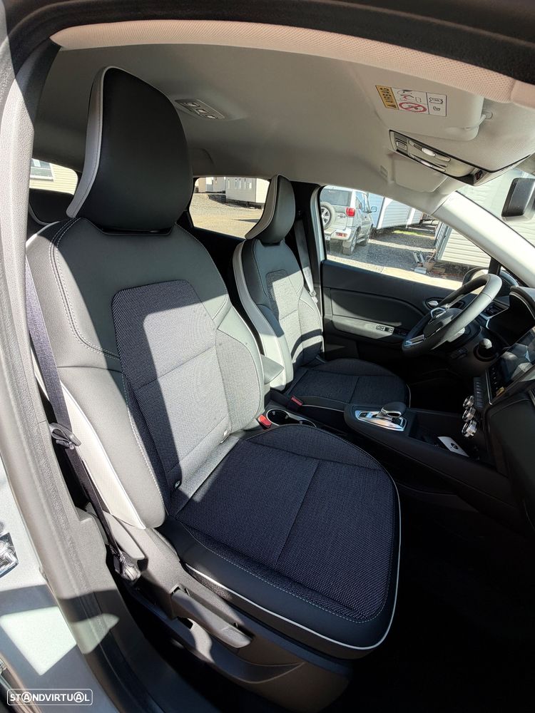 Renault Captur 1.6 E-Tech Plug-In Intens - 25