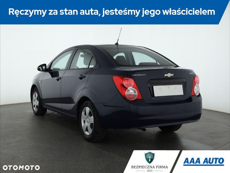 Chevrolet Aveo - 5
