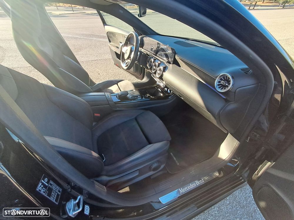 Mercedes-Benz A 250 - 30