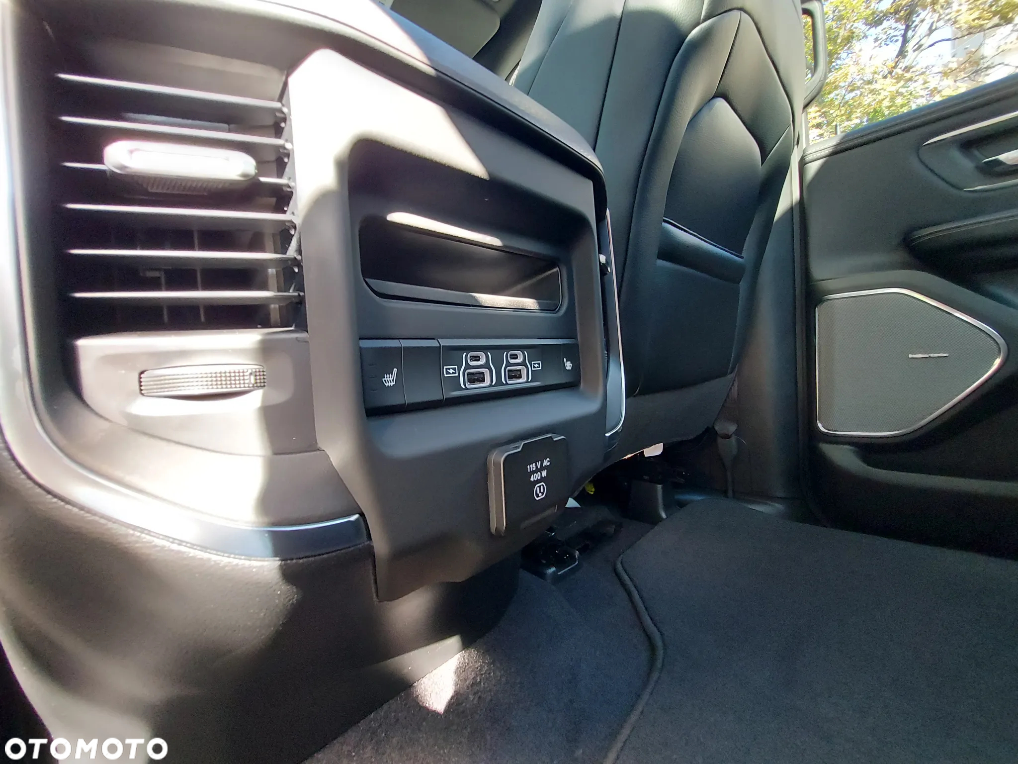 RAM 1500 - 36