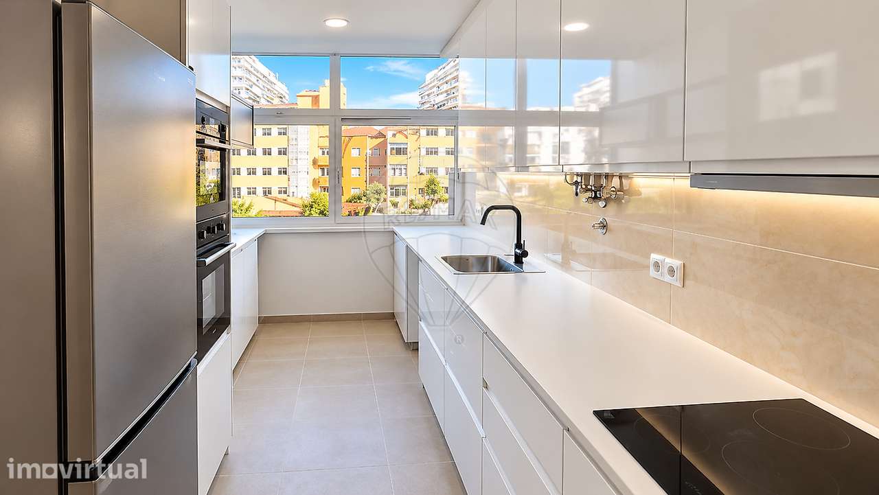 Apartamento T5 para arrendamento