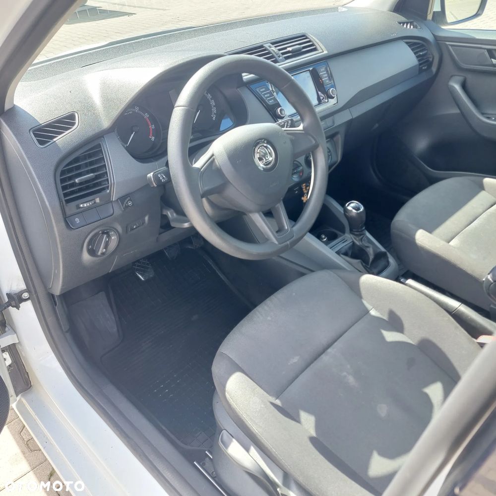 Skoda Fabia 1.0 Active - 11