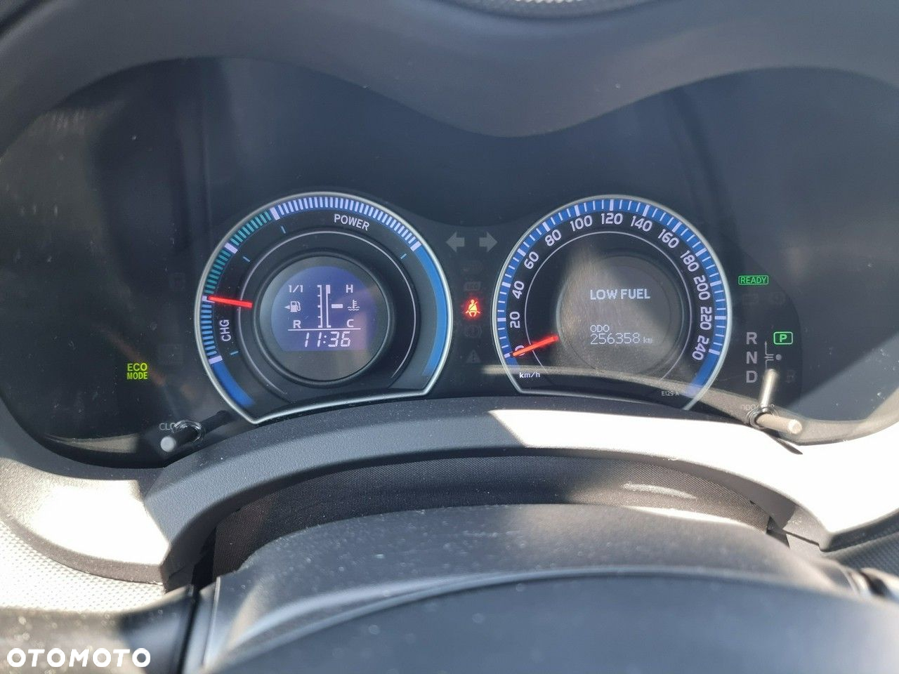 Toyota Auris - 18