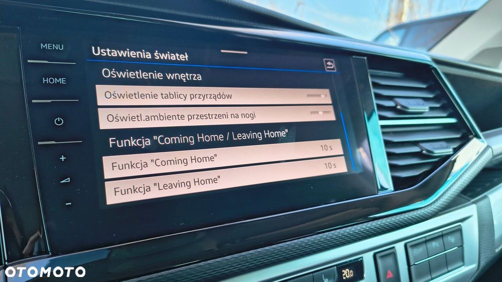 Volkswagen Multivan - 24