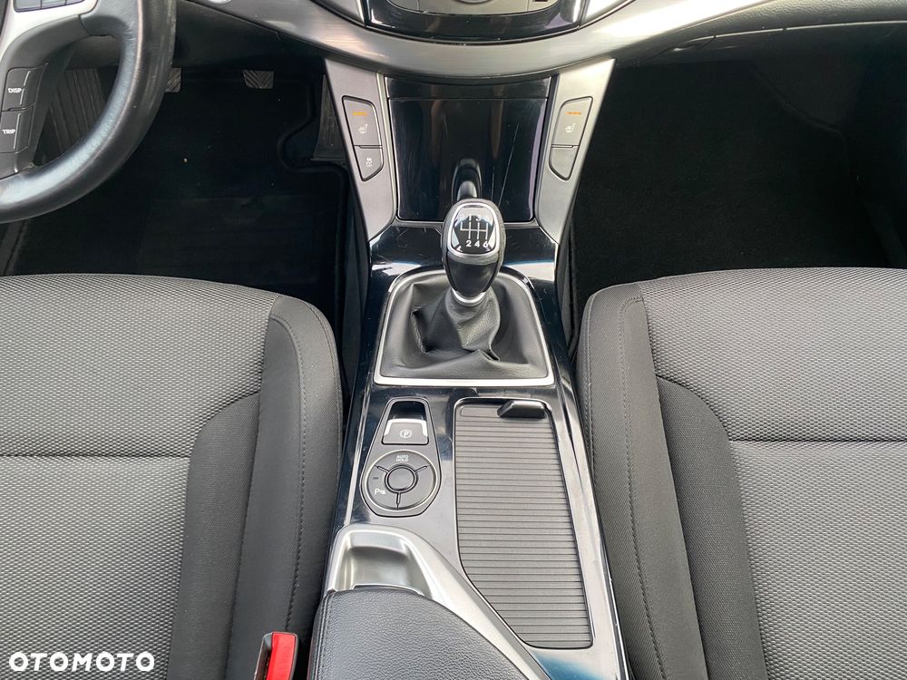 Hyundai i40 i40cw 1.6 Fifa World Cup Edition - 21