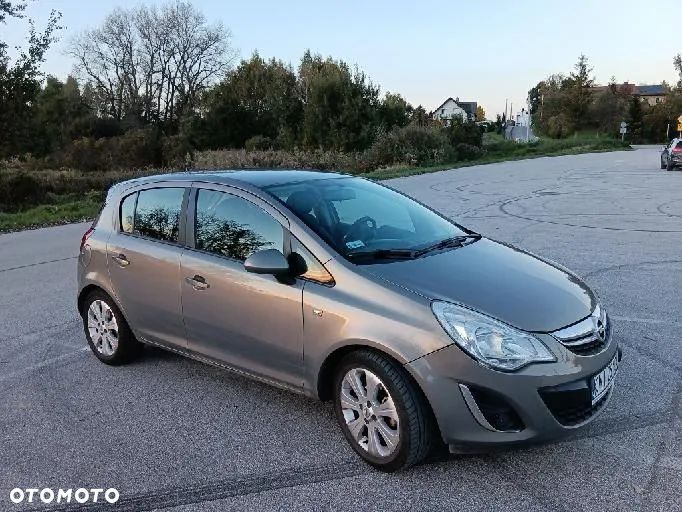 Opel Corsa - 1