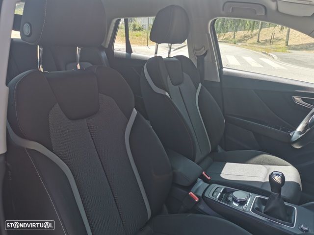 Audi Q2 30 TFSI - 27