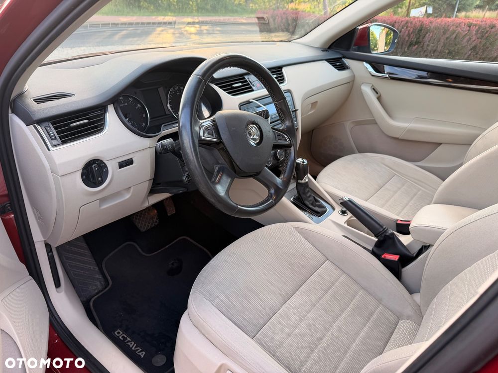 Skoda Octavia 1.4 TSI Elegance DSG - 4