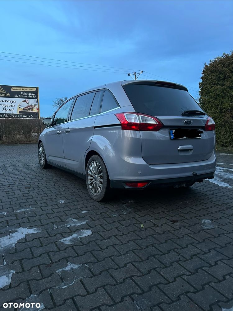 Ford Grand C-MAX - 9