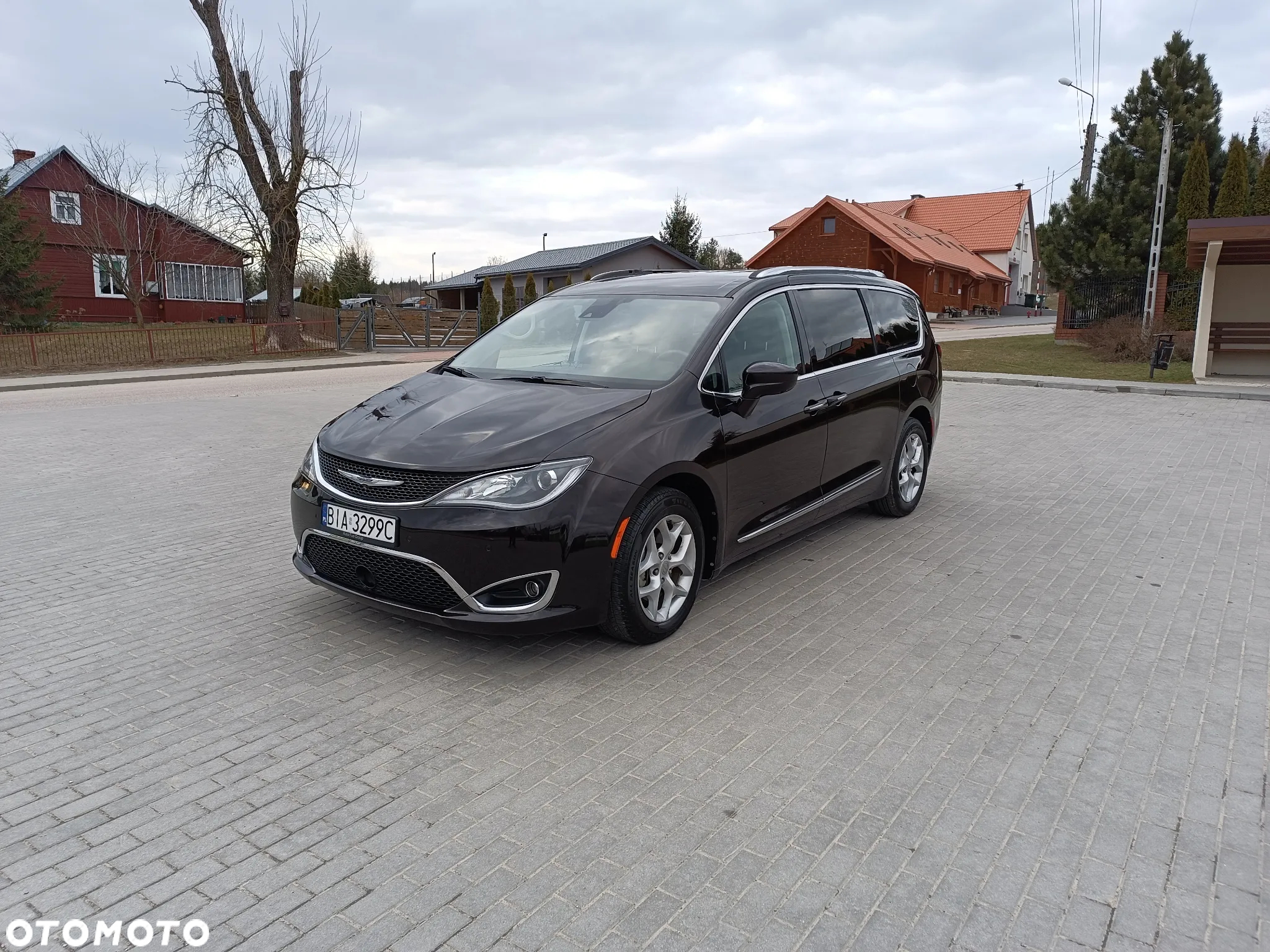 Chrysler Pacifica - 21