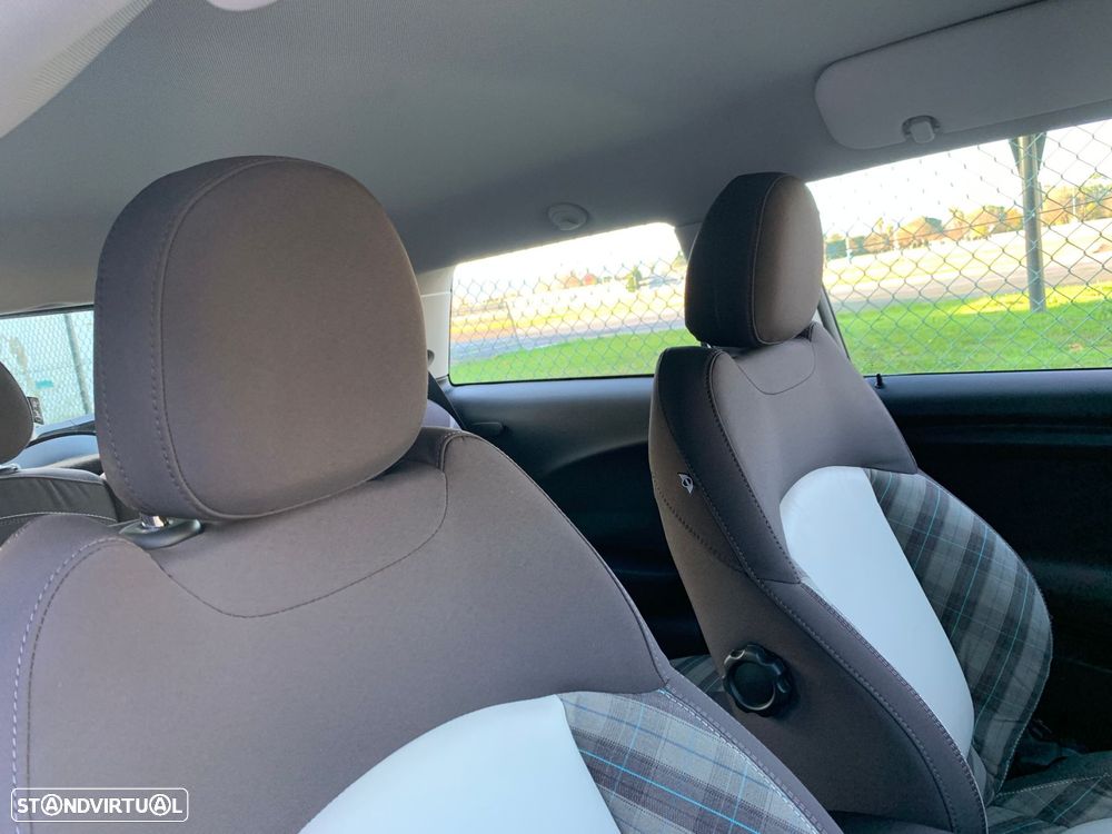 MINI 3 Portas One D - 22