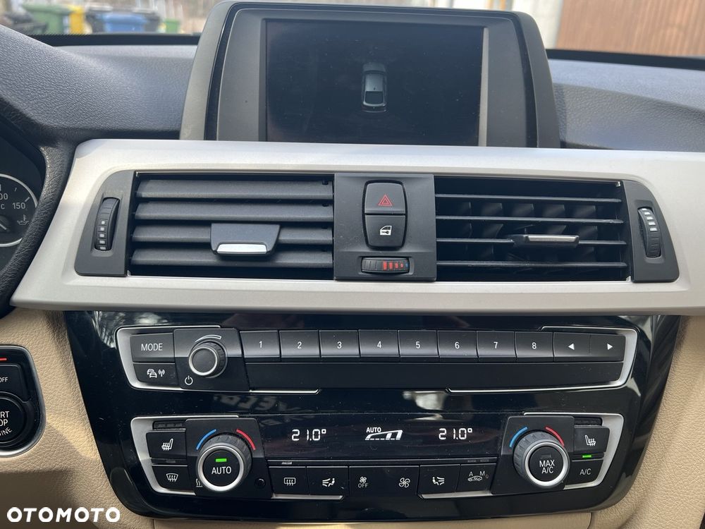 BMW 3GT 318d Luxury Line - 14