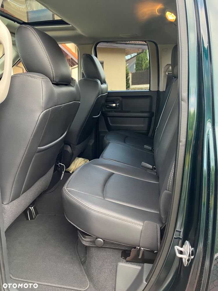 Dodge RAM 5.7 4x4 - 15