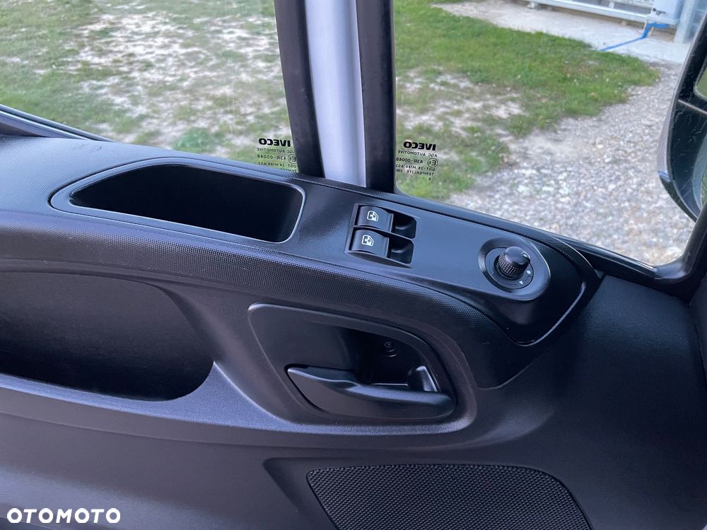 Iveco Daily - 24