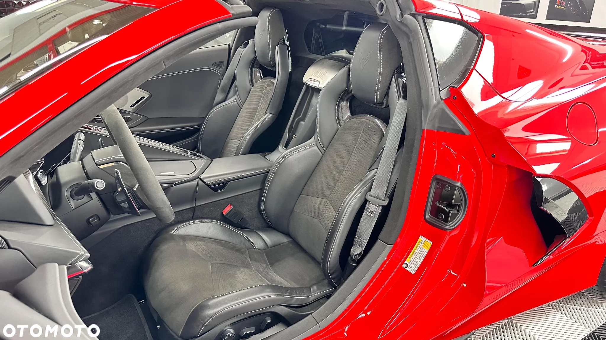 Chevrolet Corvette Stingray 3LT 6.2 V8 Automatik - 13