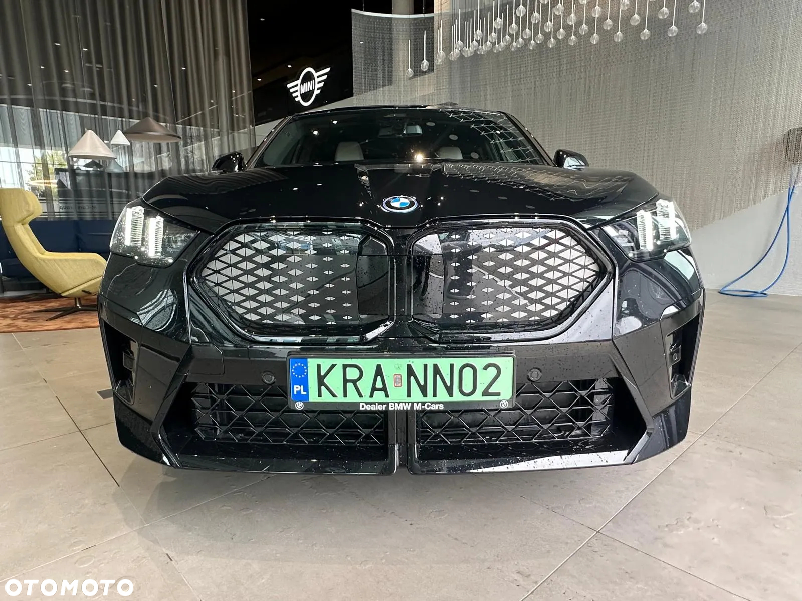 BMW iX2 eDrive20 66.5kWh M Sport Edition - 7